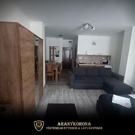 Aranykorona Apartmanhaz มิชโคลซ์ ภายนอก รูปภาพ
