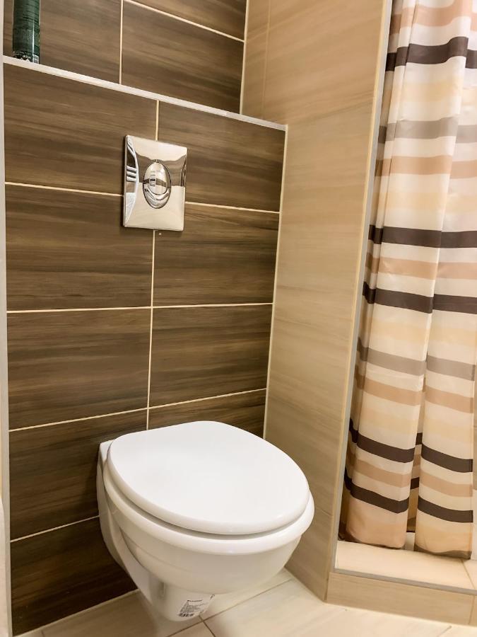 Aranykorona Apartmanhaz มิชโคลซ์ ภายนอก รูปภาพ